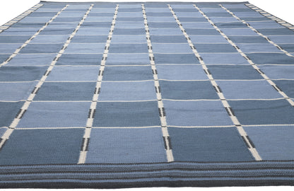 10 x 13 Swedish Inspired Kilim Rug 30941