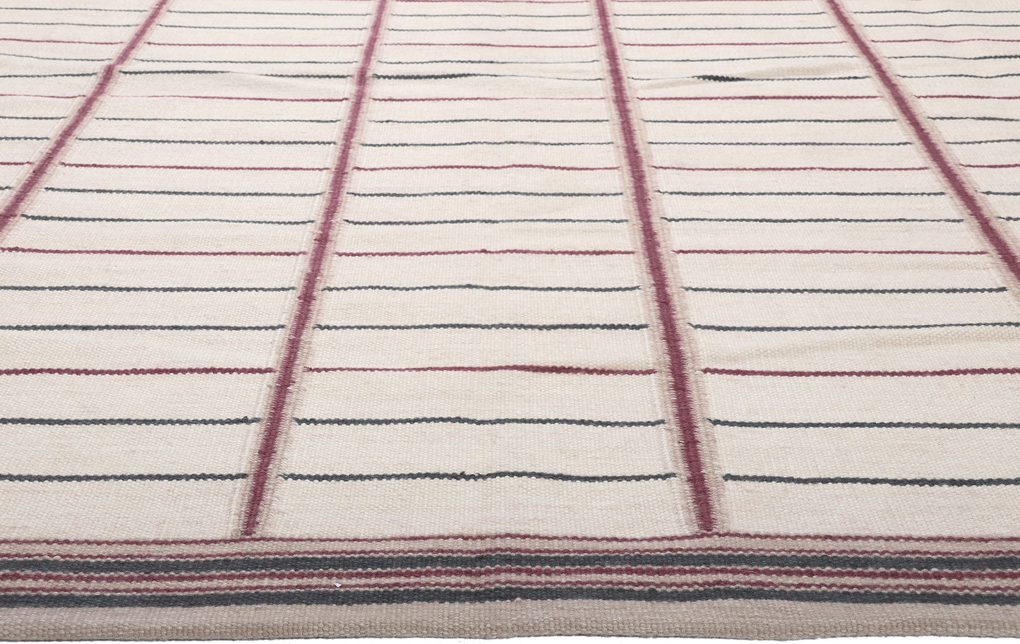 10 x 13 Swedish Inspired Kilim Rug 30934