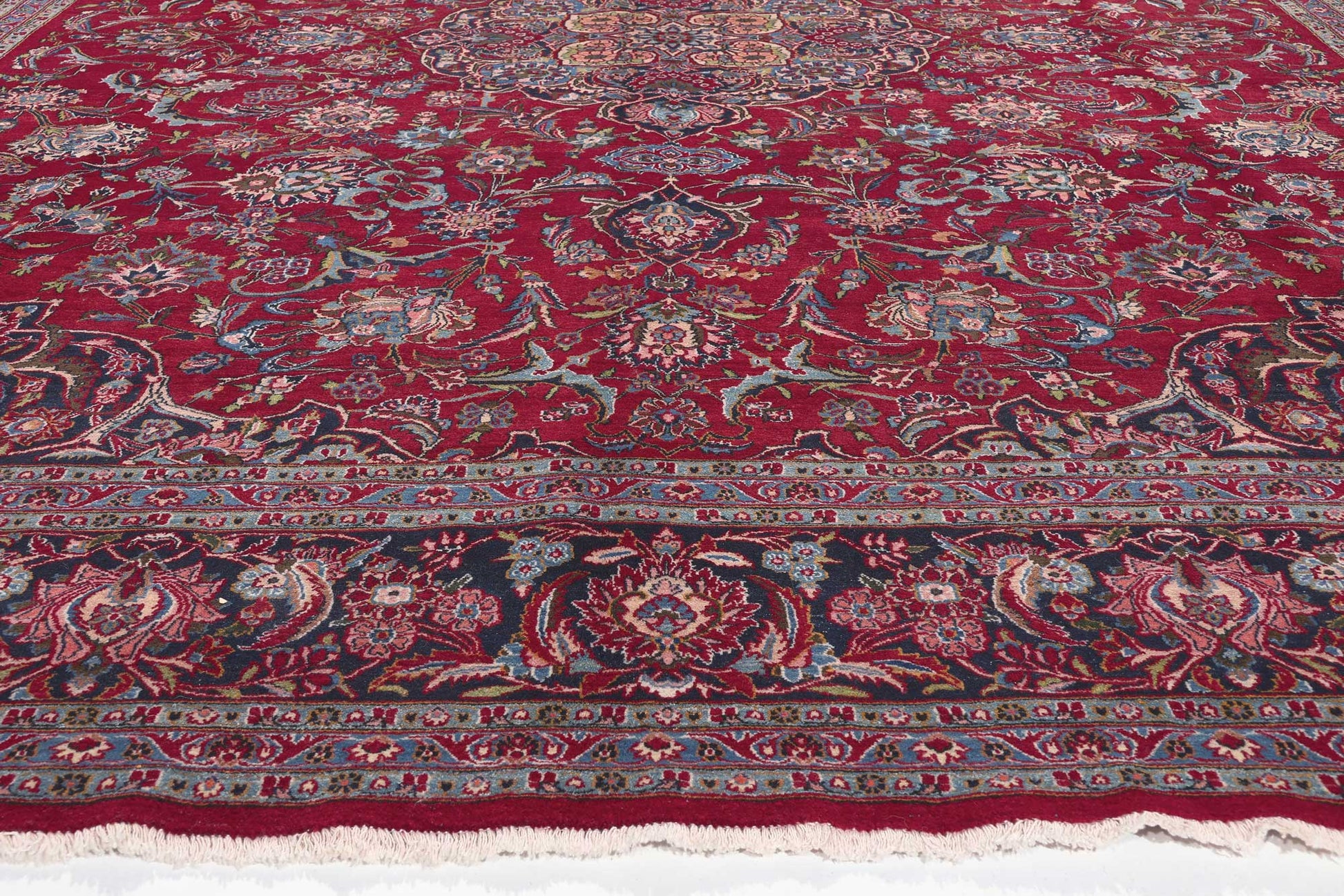 10 x 13 Vintage Persian Kashan Rug 60712