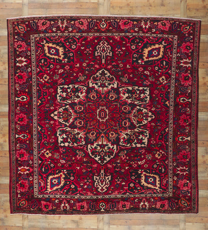 10 x 10 Vintage Persian Bakhtiari Rug 61118