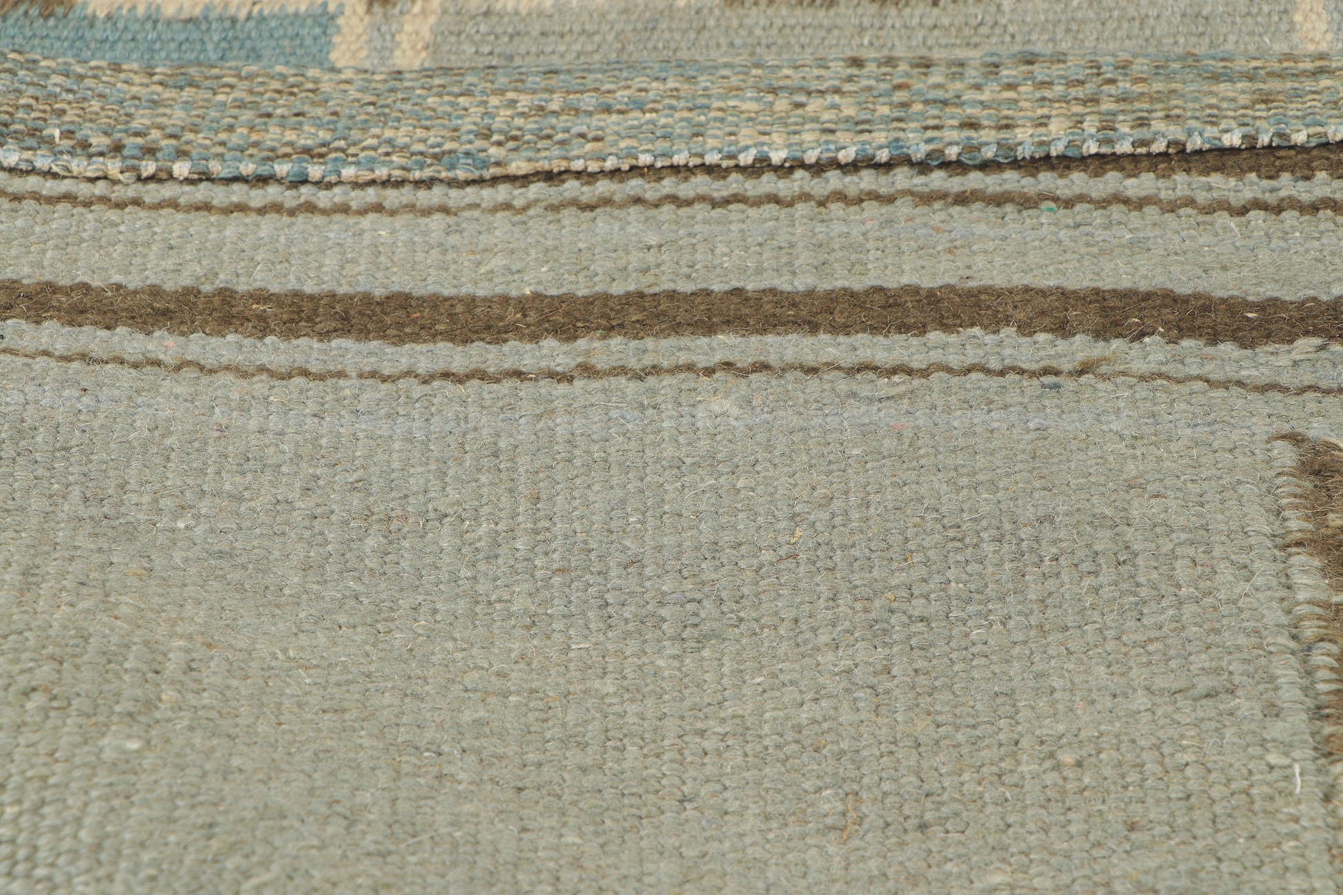 10 x 12 Scandinavian Modern Swedish Inspired Kilim Rug 30856
