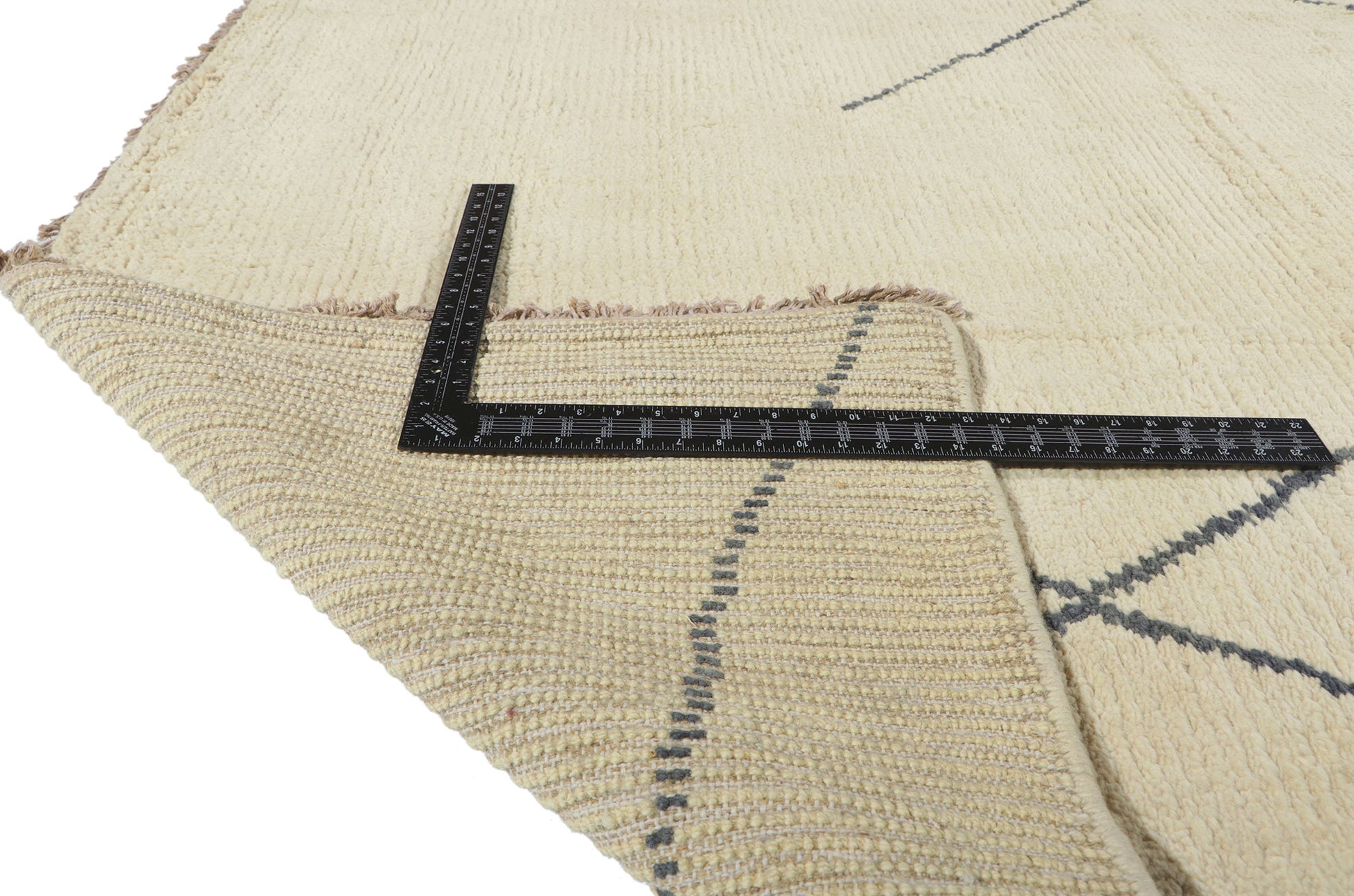 10 x 13 Large Organic Modern Moroccan Rug 80698