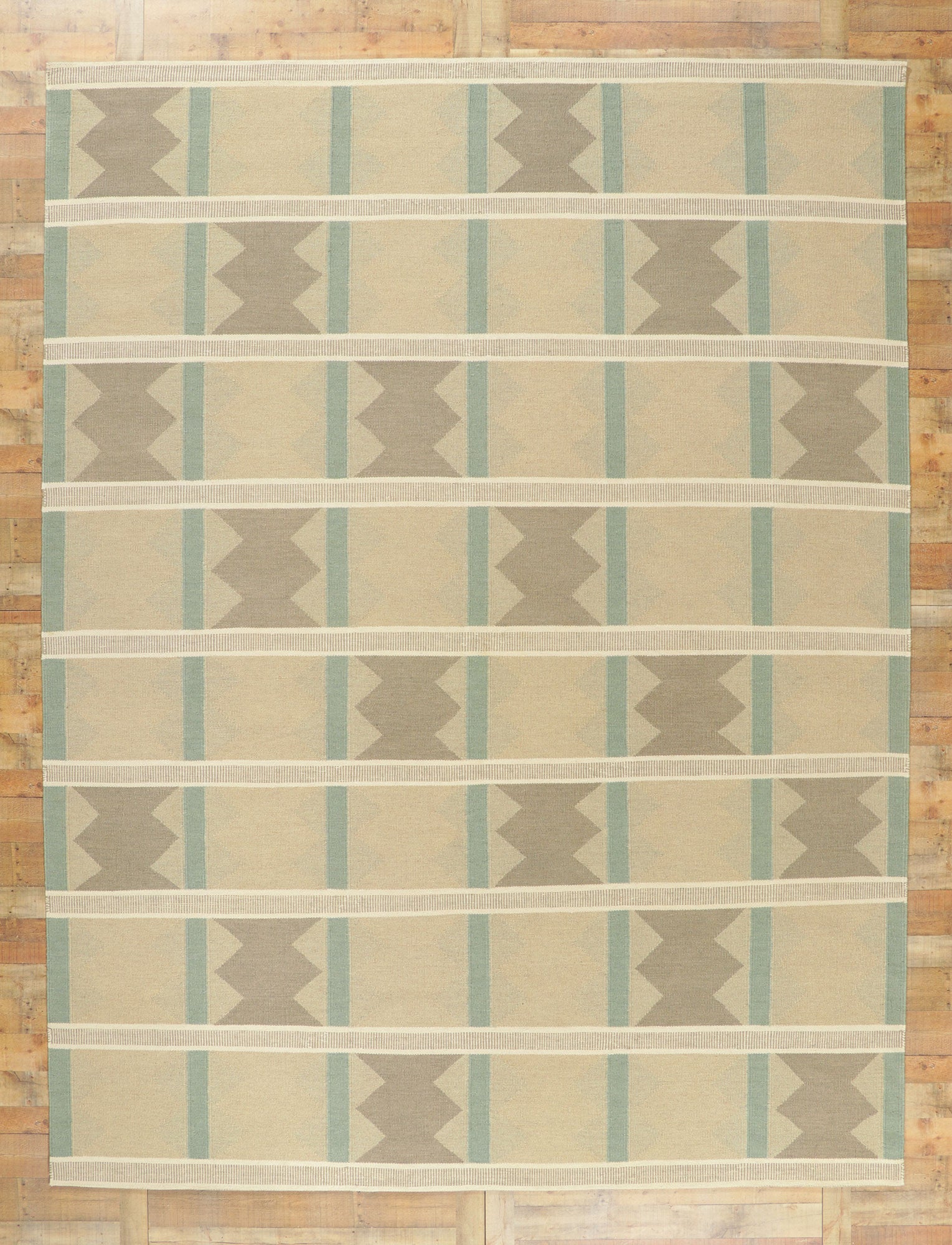 10 x 13 Swedish Inspired Kilim Rug 30843
