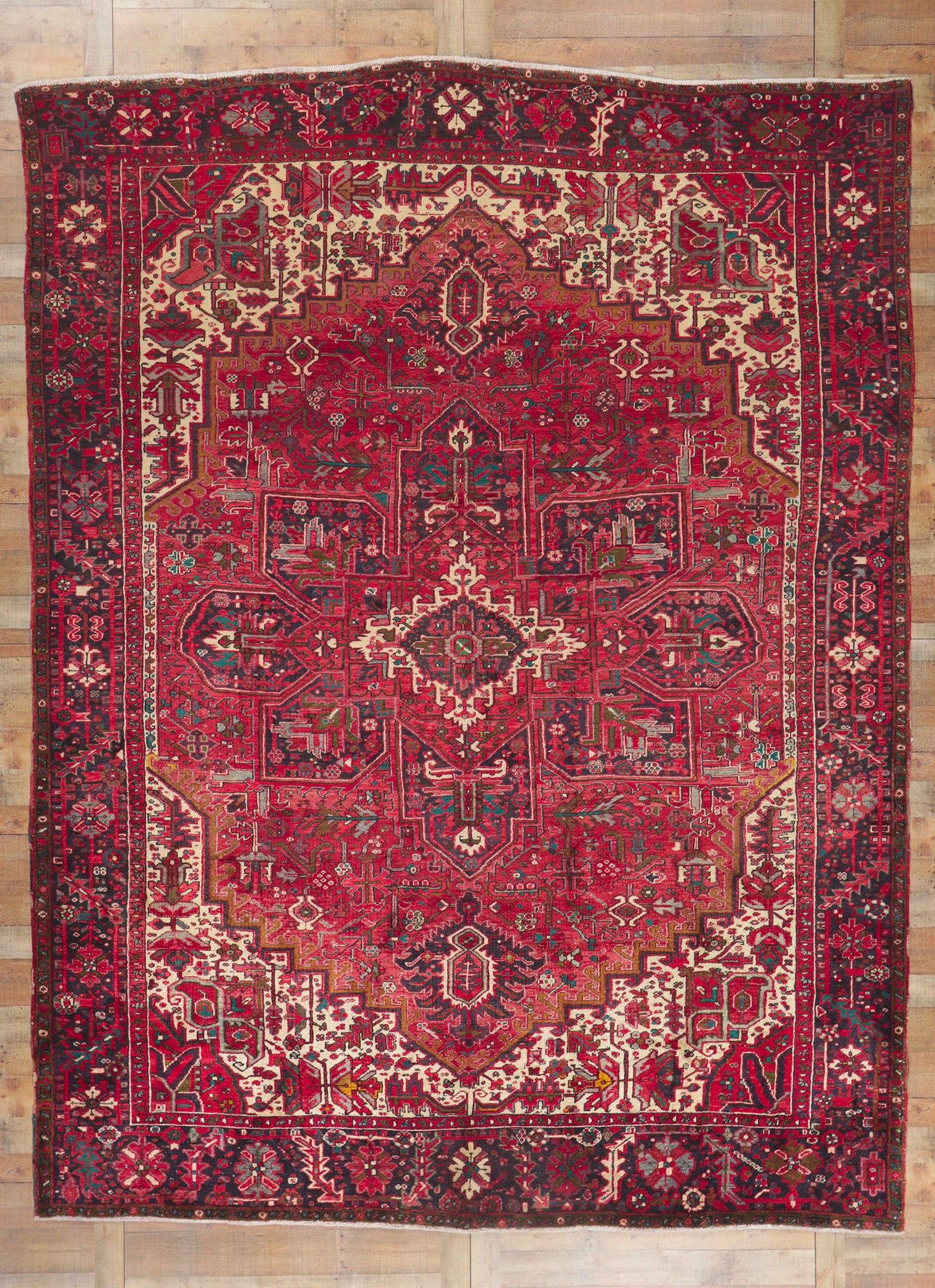 10 x 13 Vintage Persian Heriz Rug 61191