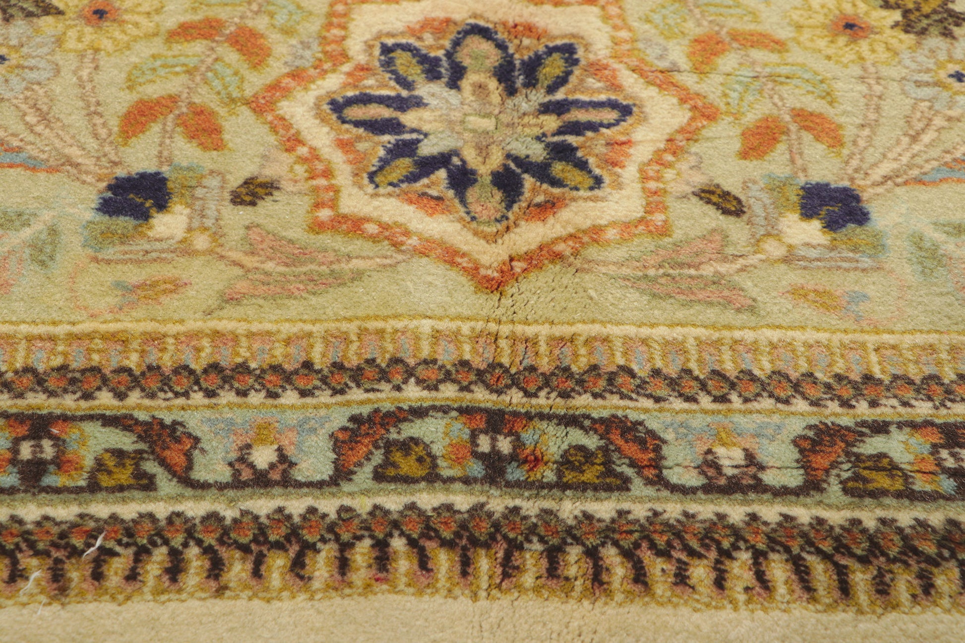 10 x 14 Vintage Persian Tabriz Rug 78224