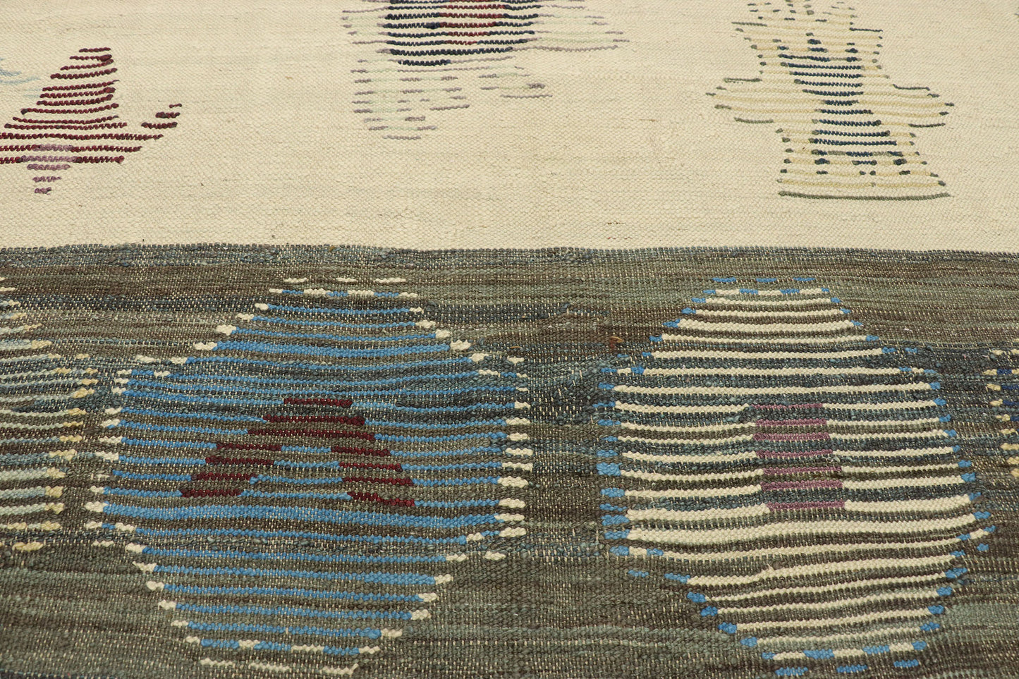 10 x 14 Vintage-Inspired Turkish Kilim Rug 52214