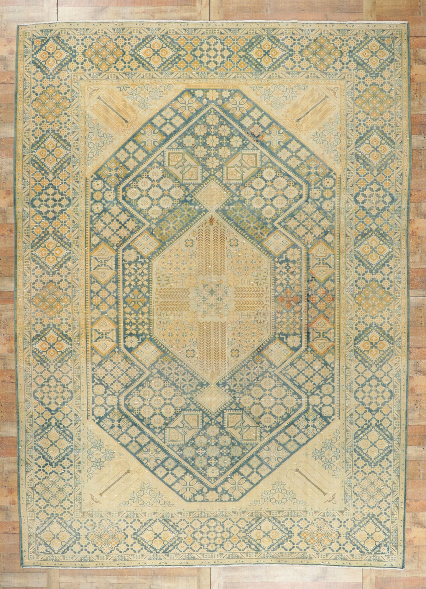 10 x 14 Vintage Persian Tabriz Rug 60997