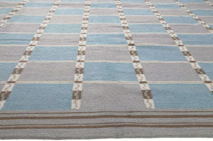 12 x 15 Swedish Inspired Kilim Rug 30938