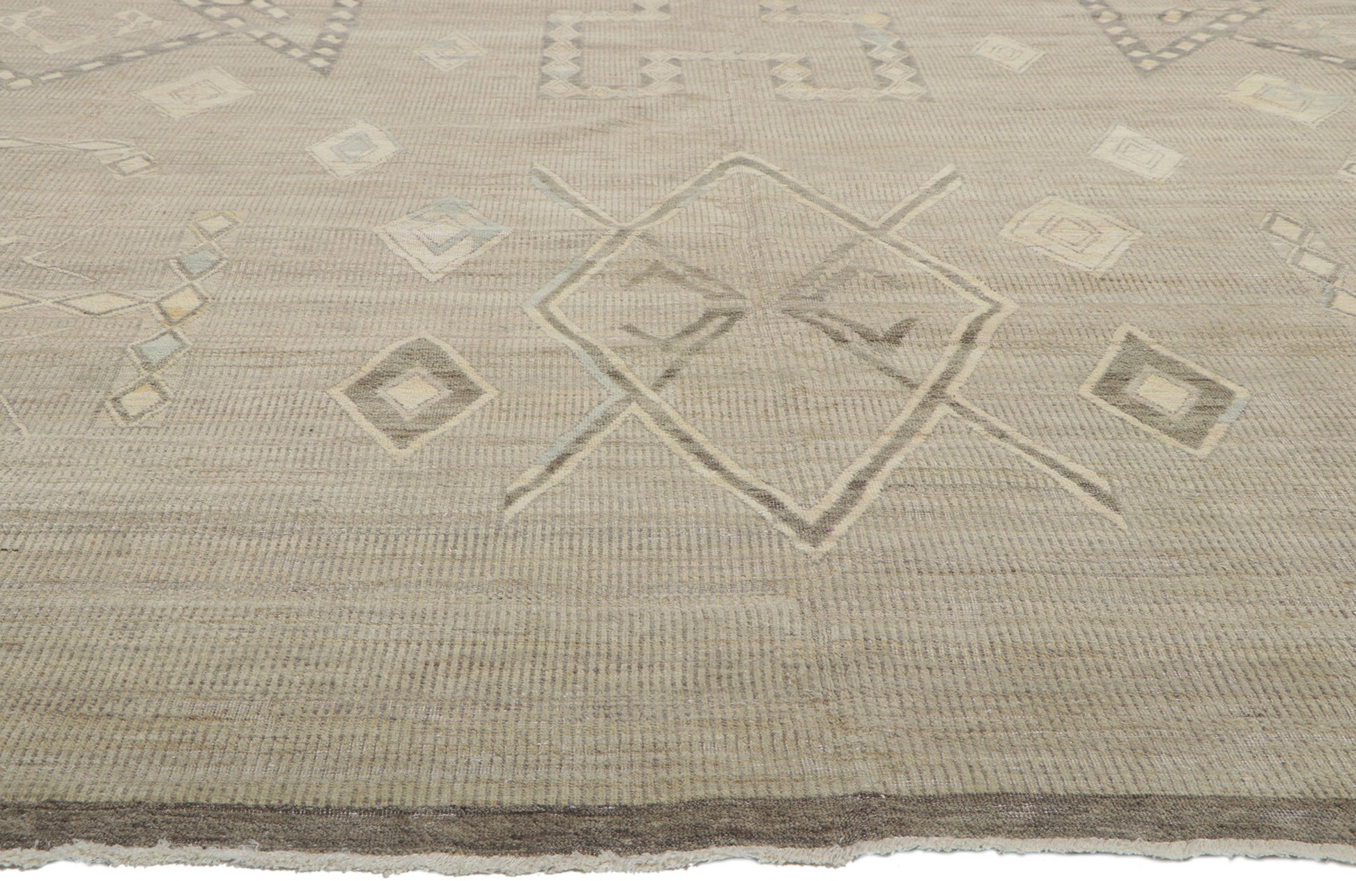12 x 15 Vintage-Inspired Distressed Rug 30831