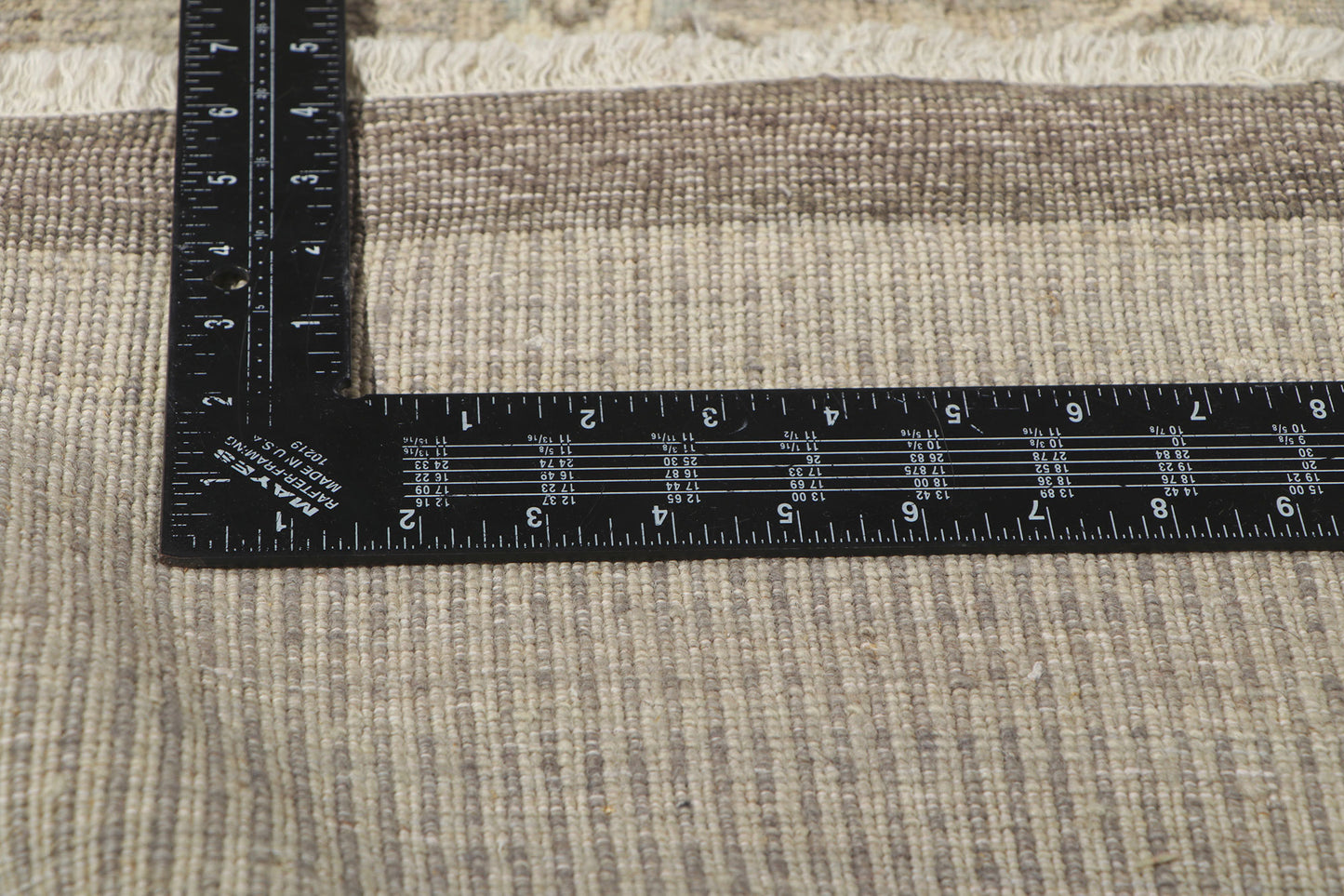 12 x 15 Vintage-Inspired Distressed Rug 30831