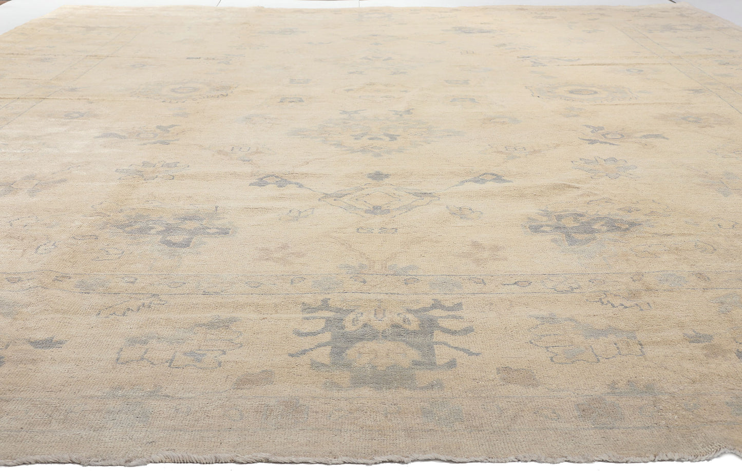 12 x 15 Vintage-Inspired Oushak Rug 30196
