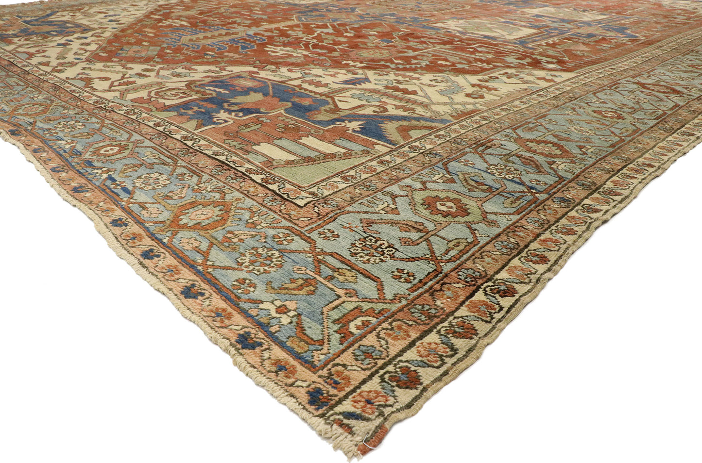14 x 19 Antique Persian Serapi Rug 72743