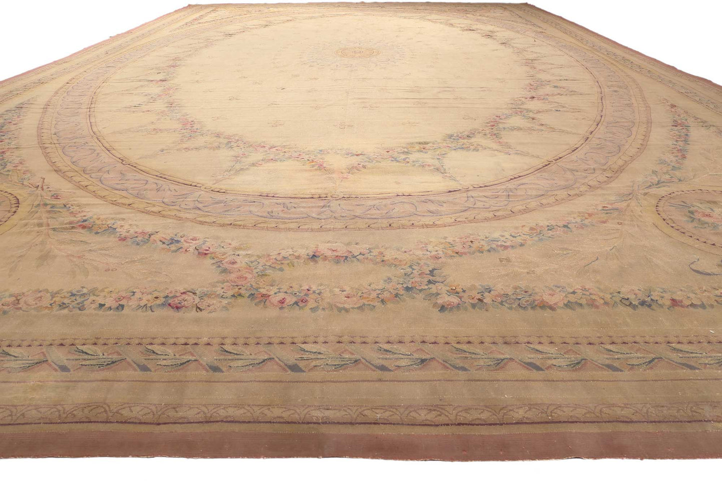 15 x 25 Antique French Aubusson Rug 74394