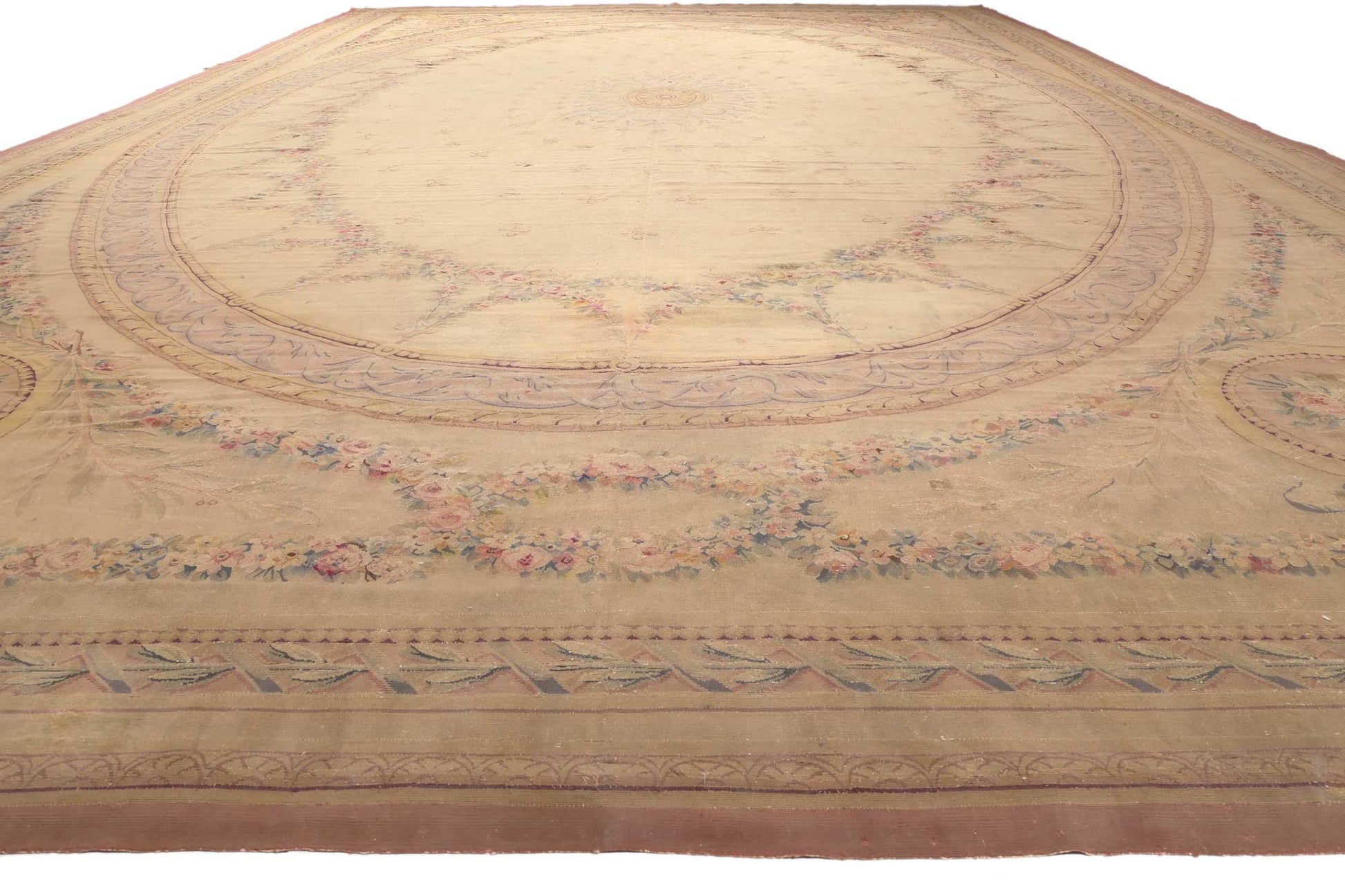 15 x 25 Antique French Aubusson Rug 74394