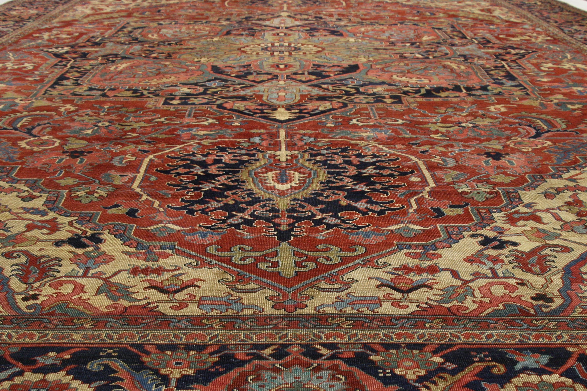 16 x 22 Antique Persian Serapi Rug 74044