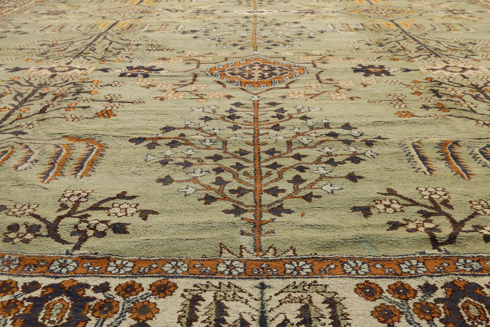 19 x 31 Antique Indian Agra Rug 72173