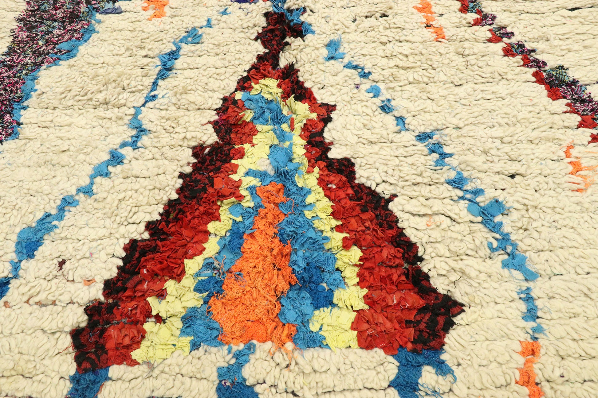 5 x 8 Vintage Moroccan Azilal Rug 20088