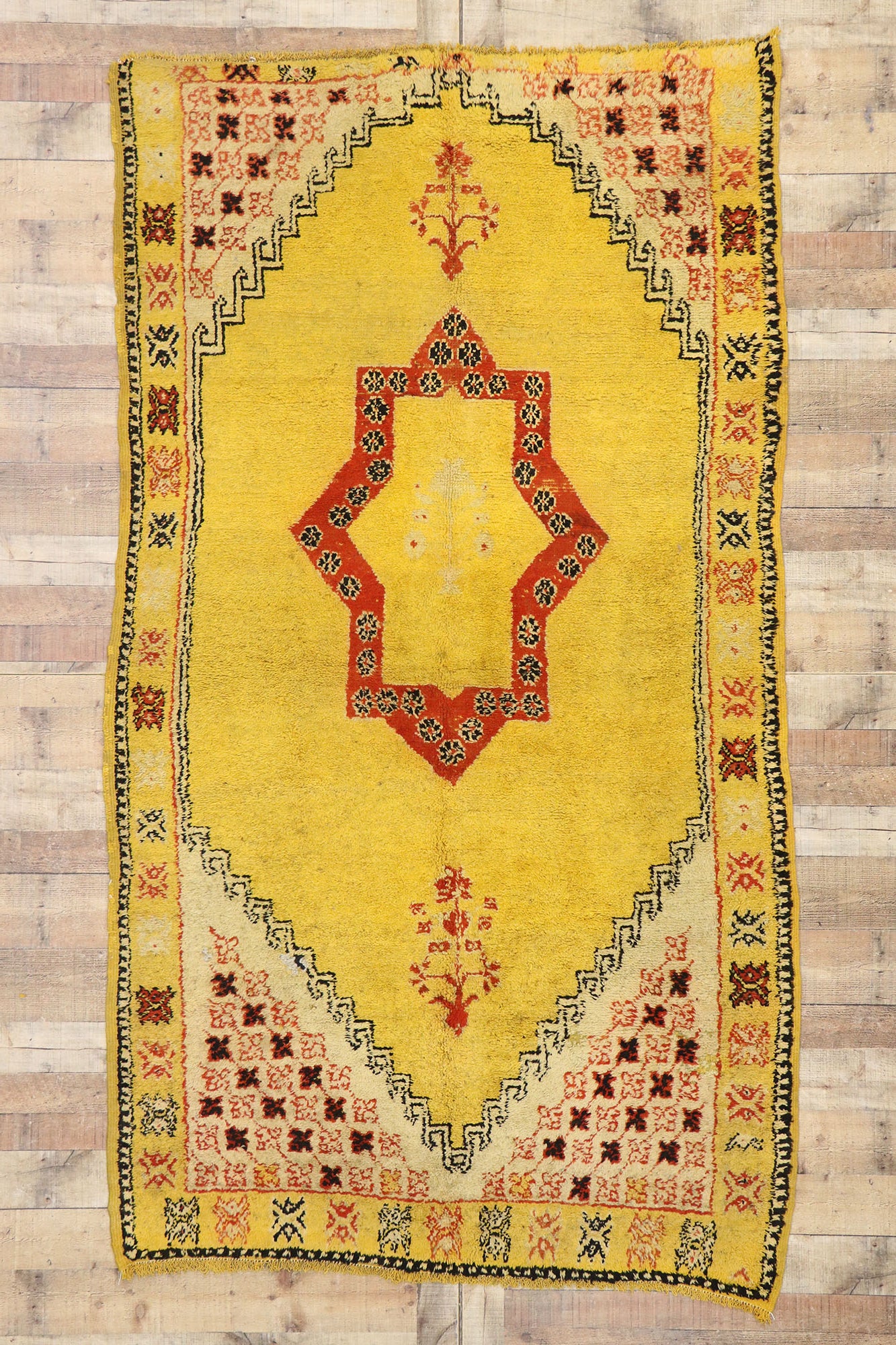 5 x 9 Vintage Moroccan Rug 20223