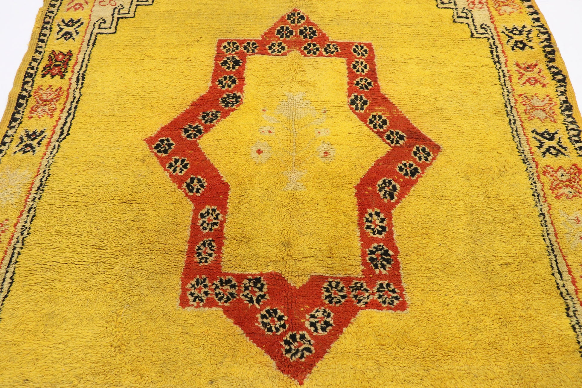 5 x 9 Vintage Moroccan Rug 20223