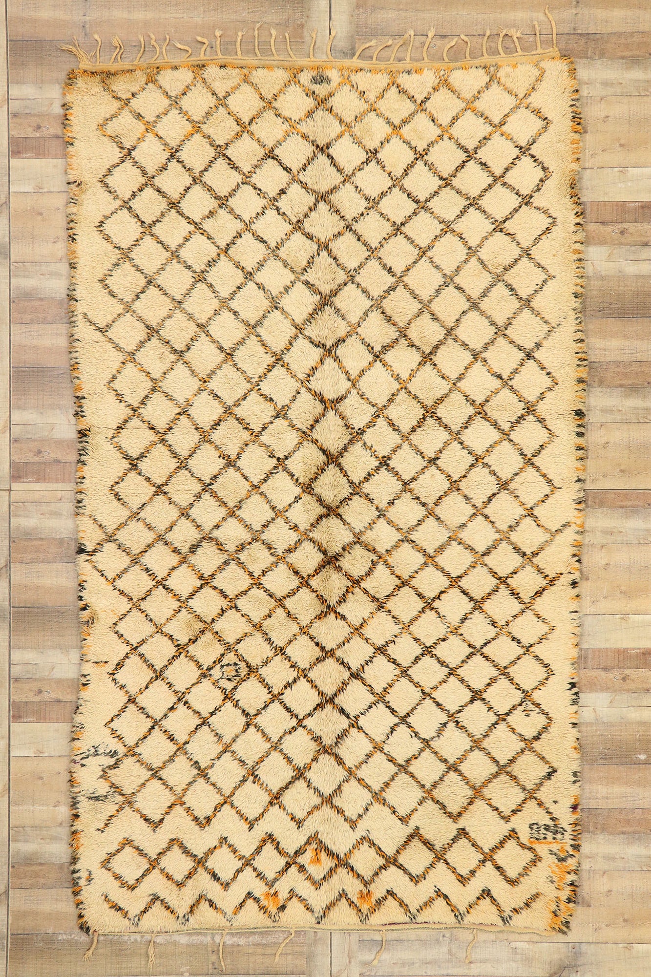 5 x 11 Vintage Beni Ourain Moroccan Rug 20246