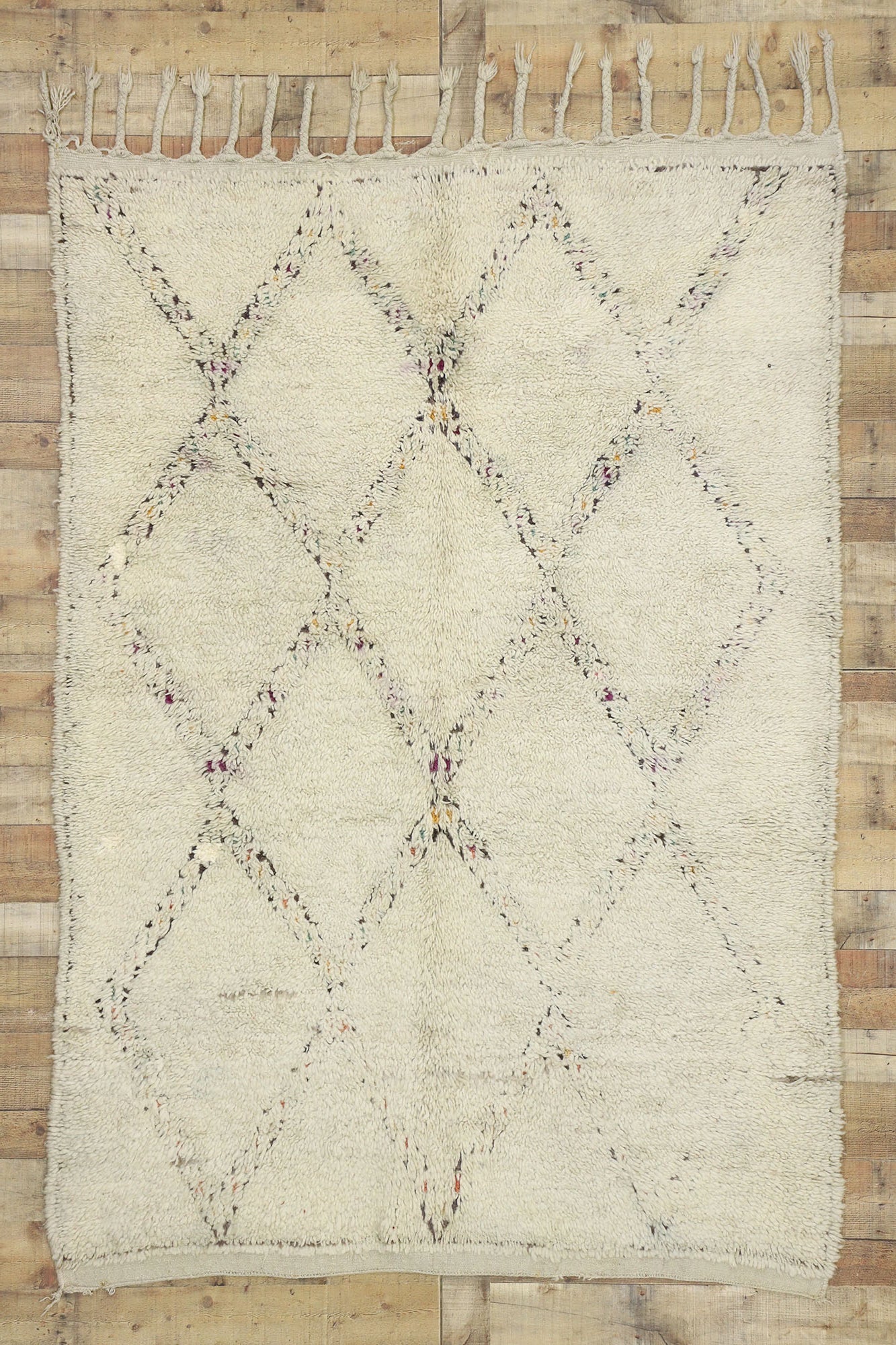 5 x 7 Vintage Moroccan Rug 20270