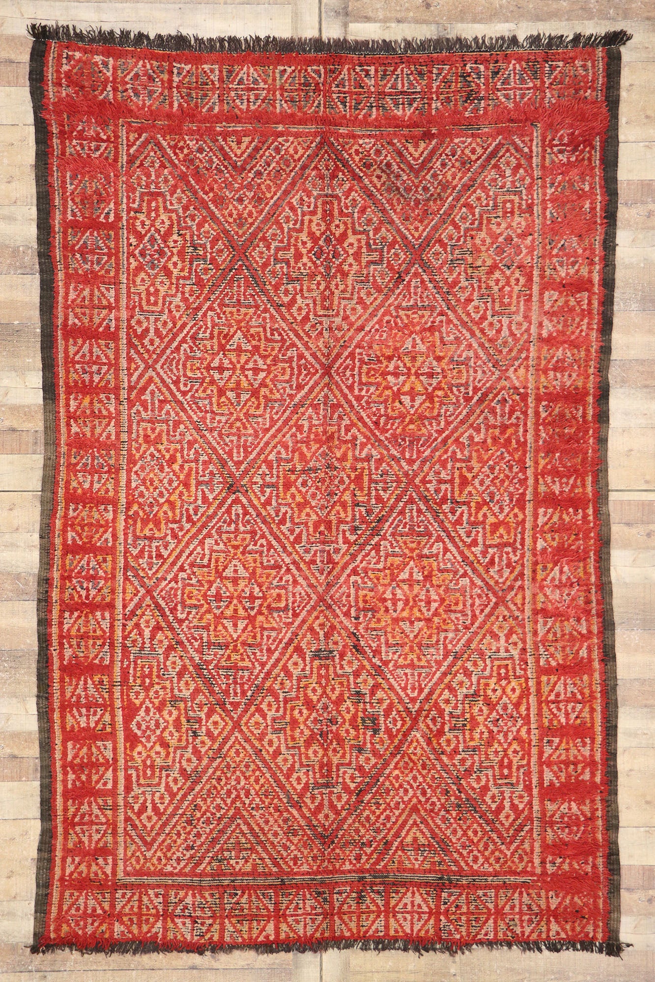 6 x 10 Vintage Red Beni MGuild Moroccan Rug 20295