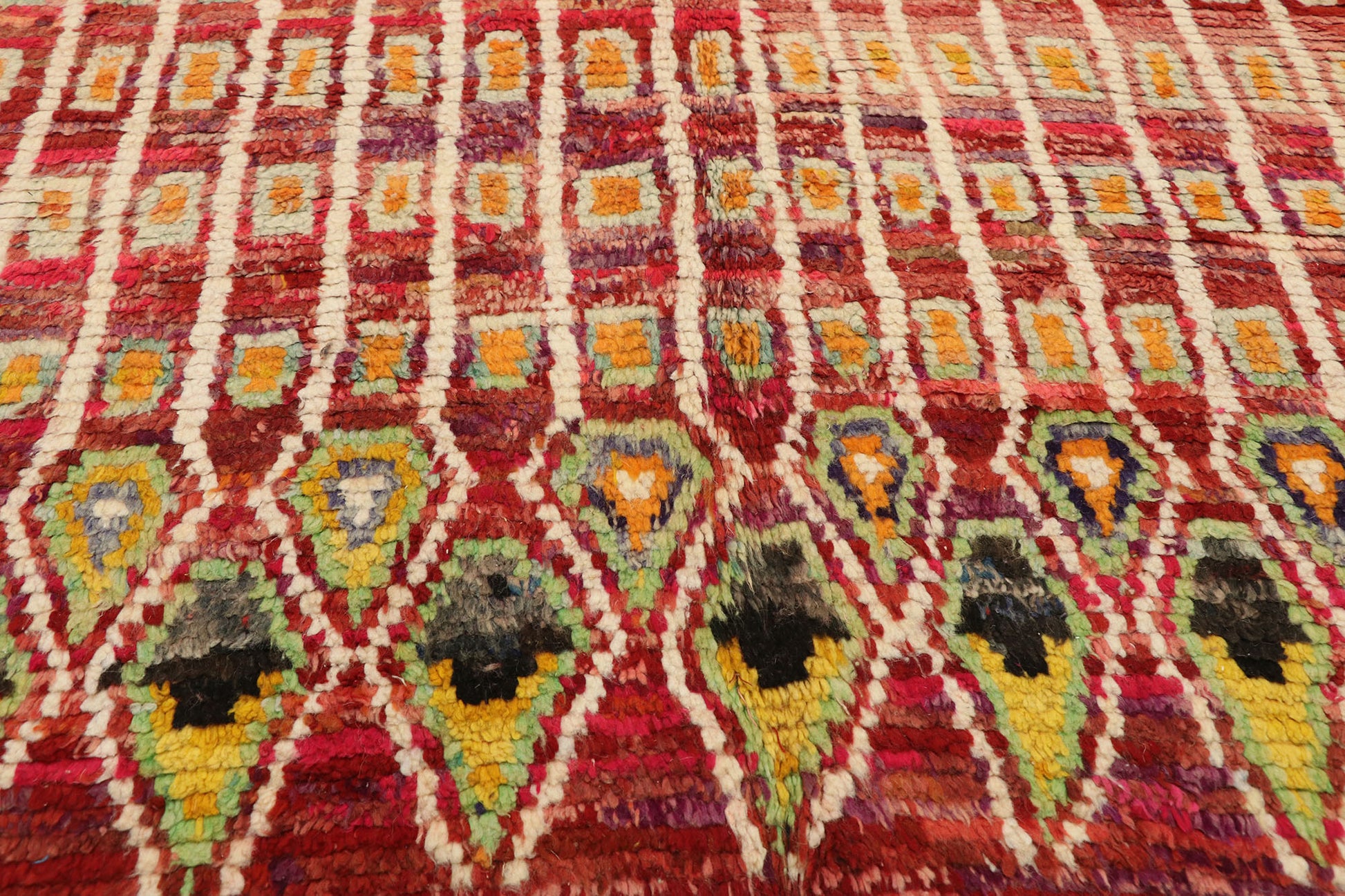 5 x 8 Vintage Moroccan Rug 20308