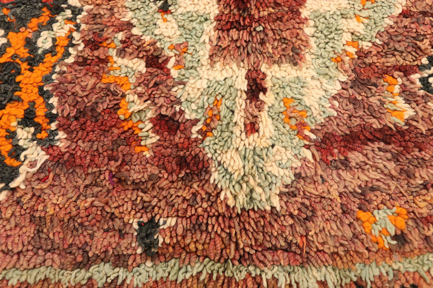 5 x 8 Vintage Beni MGuild Moroccan Rug 20316