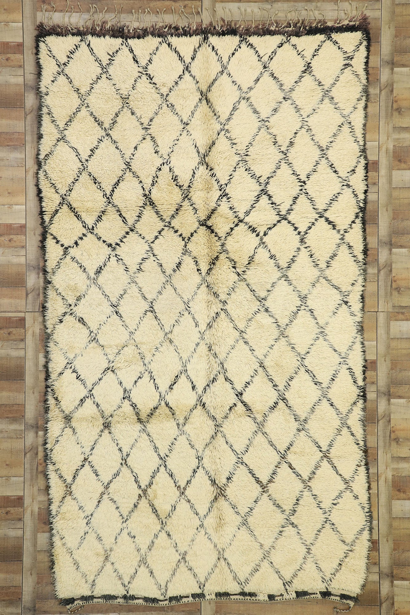 7 x 13 Vintage Moroccan Beni Ourain Rug 20328