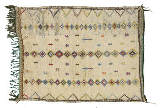 4 x 5 Vintage Moroccan Rug 20508