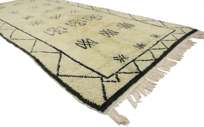 4 x 9 Vintage Moroccan Rug 20572