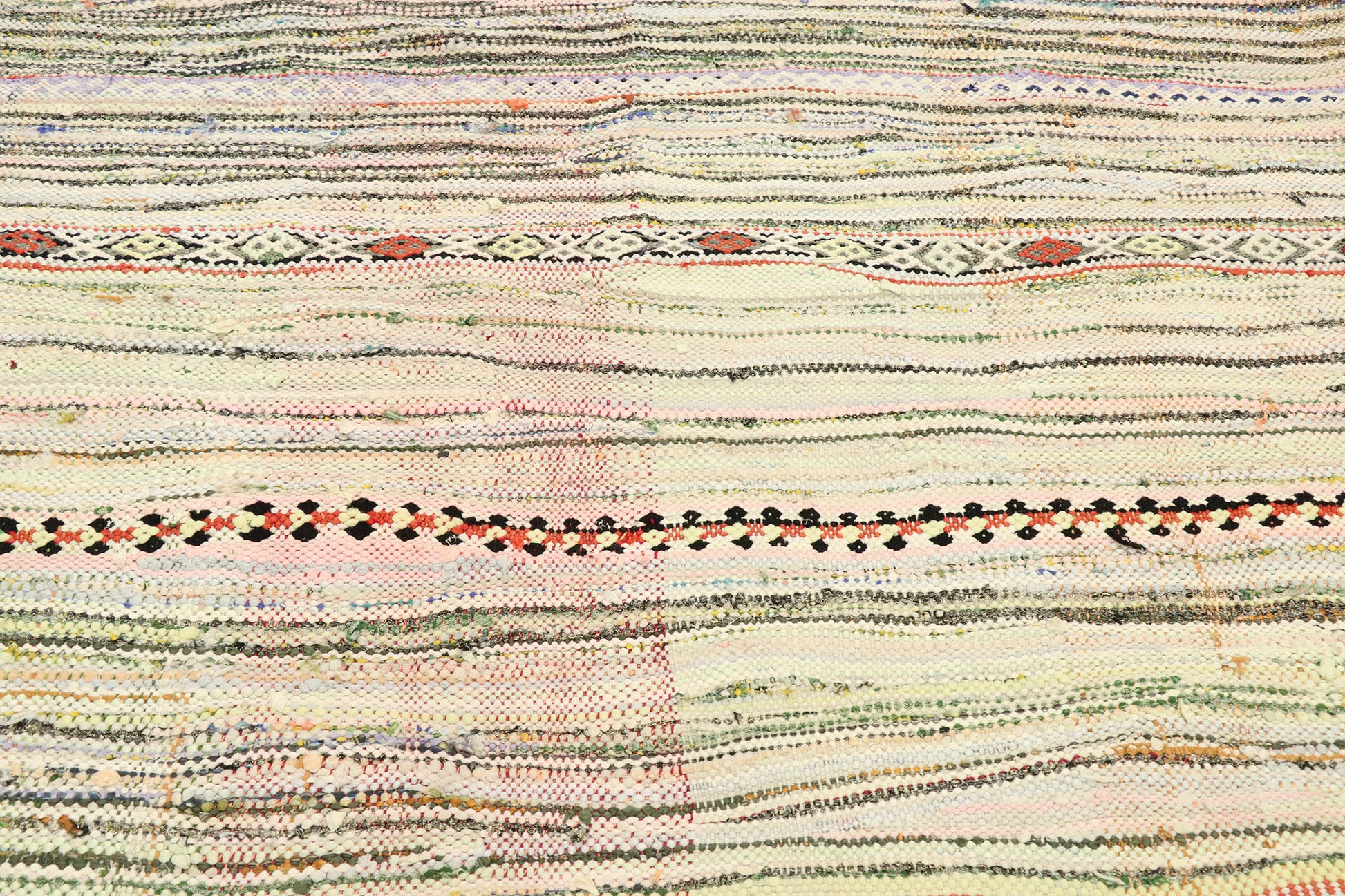 4 x 8 Vintage Boucherouite Moroccan Kilim Rug 20578