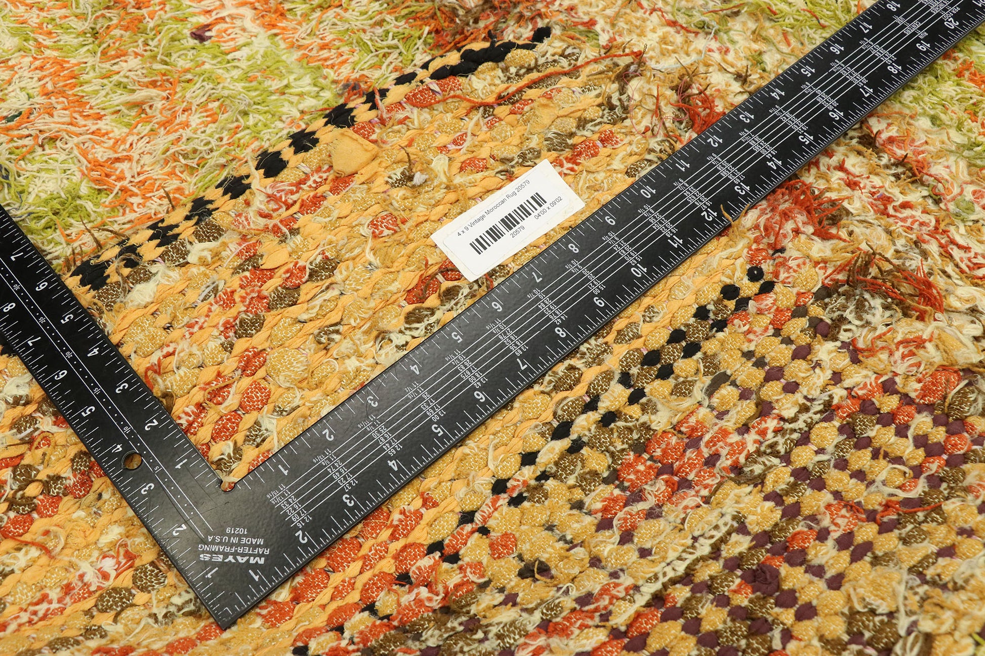 4 x 9 Vintage Boujad Moroccan Rag Rug 20579