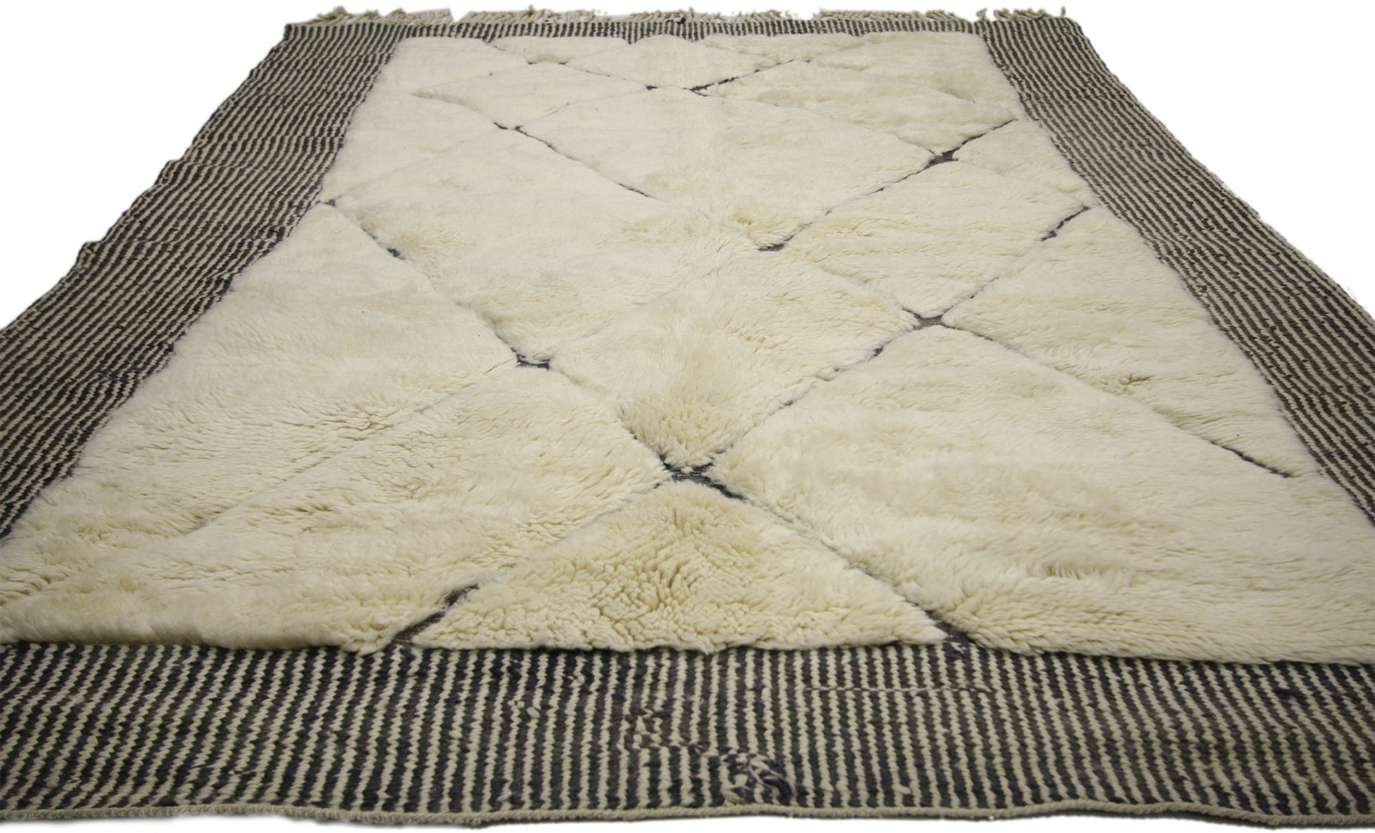 7 x 10 Moroccan Rug 20651