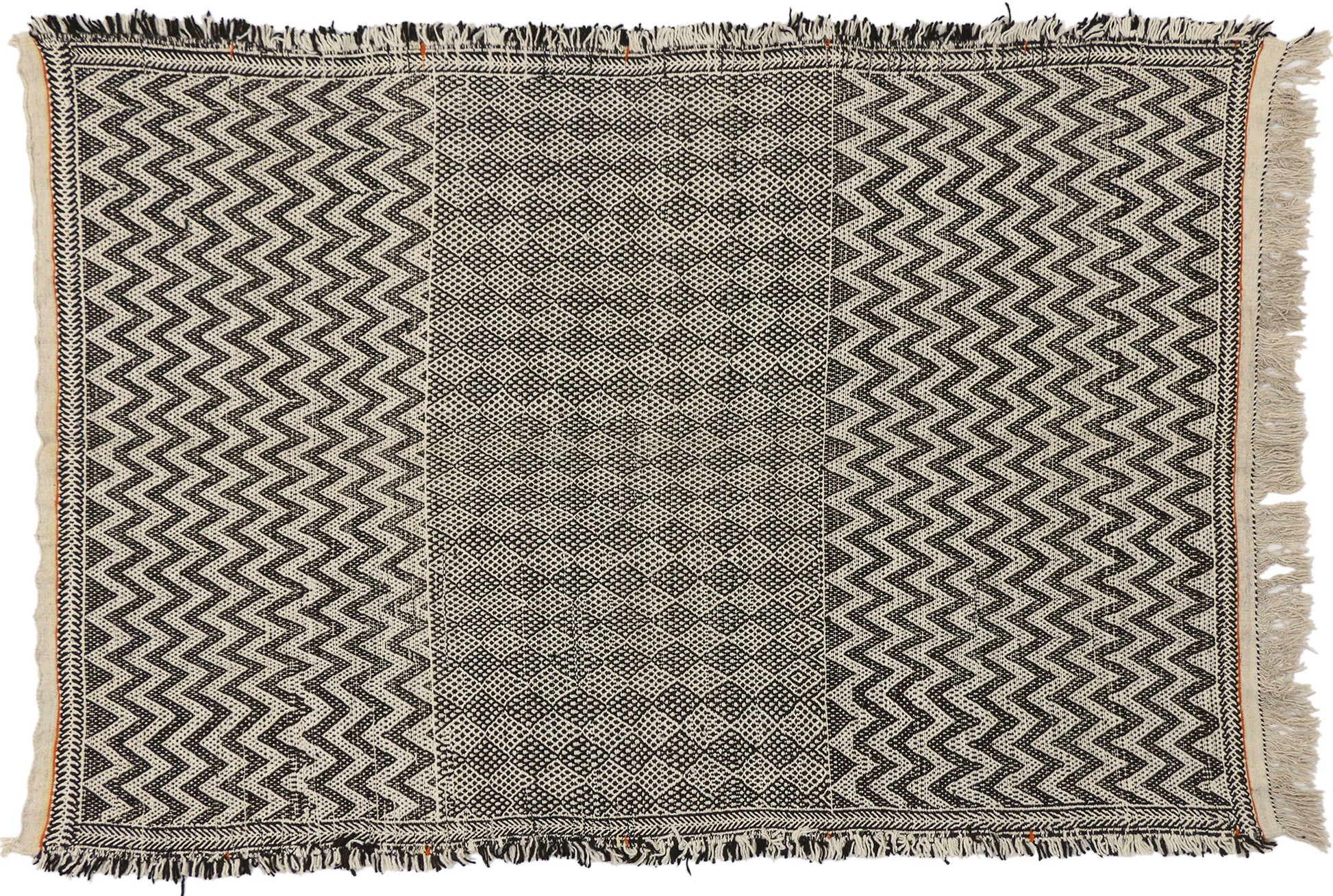 6 x 9 Vintage Moroccan Rug 20702