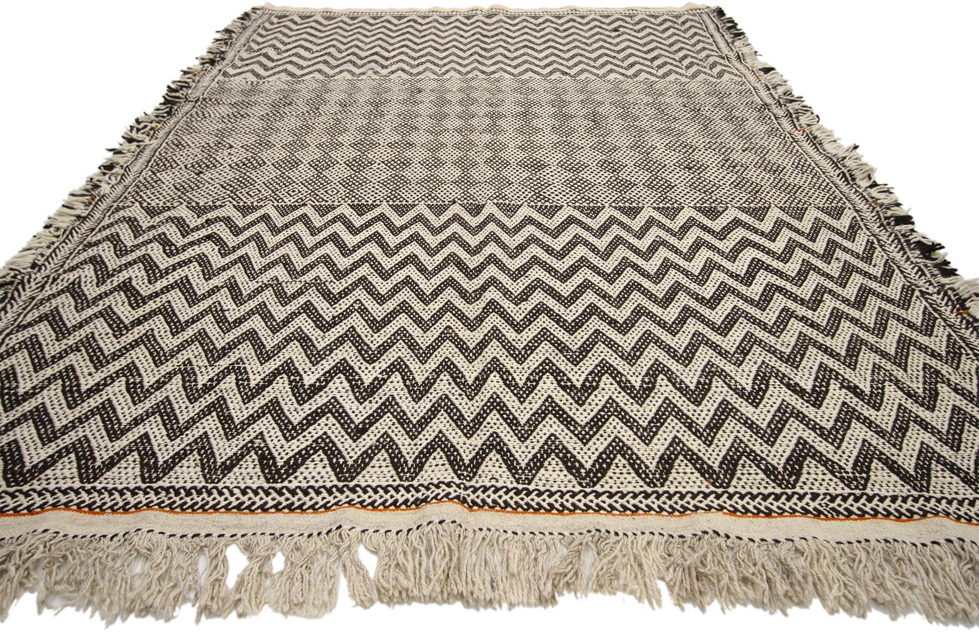 6 x 9 Vintage Moroccan Rug 20702