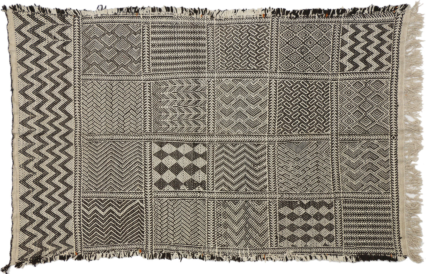 6 x 9 Vintage Moroccan Rug 20703