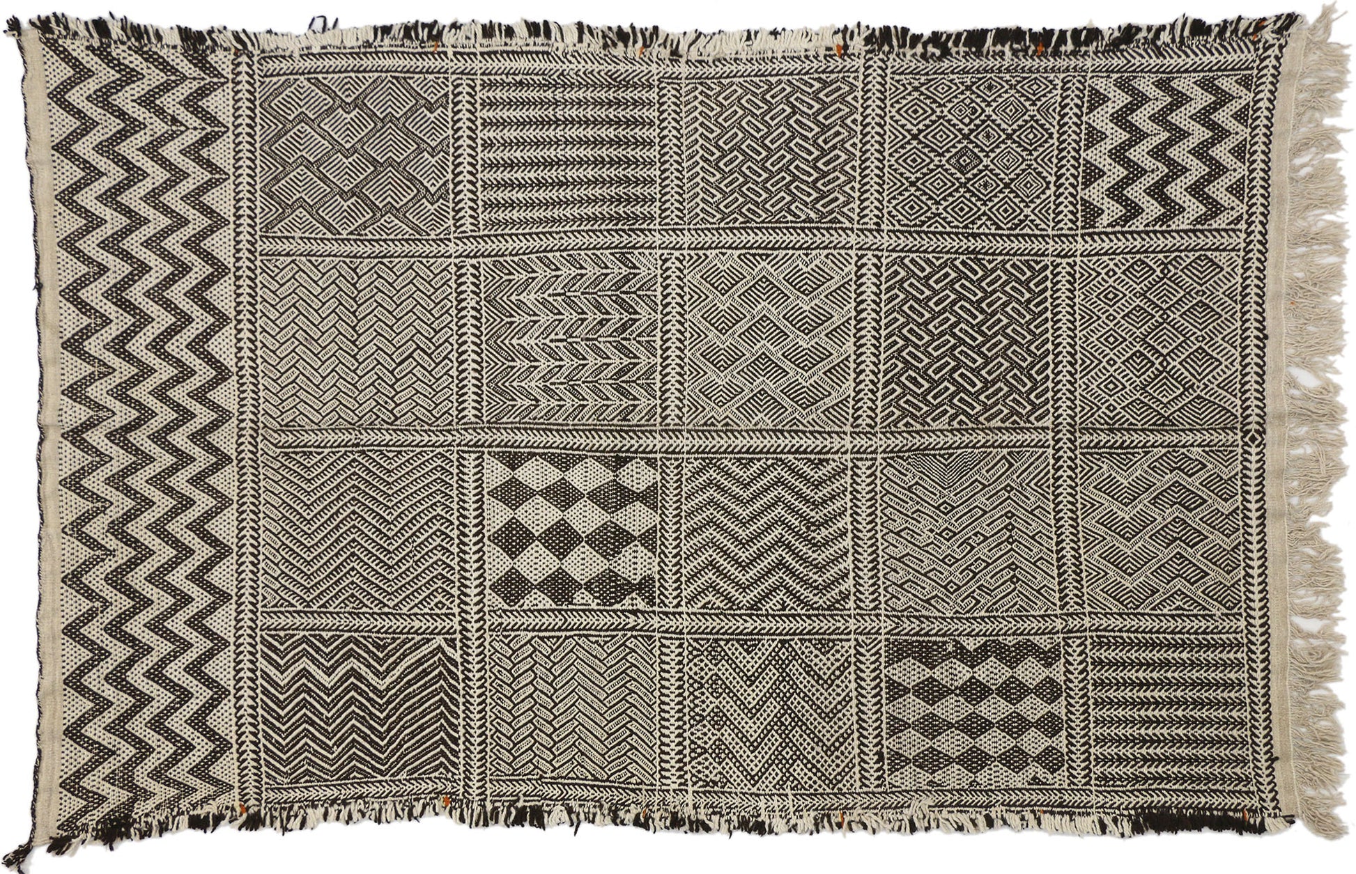 6 x 9 Vintage Moroccan Rug 20703