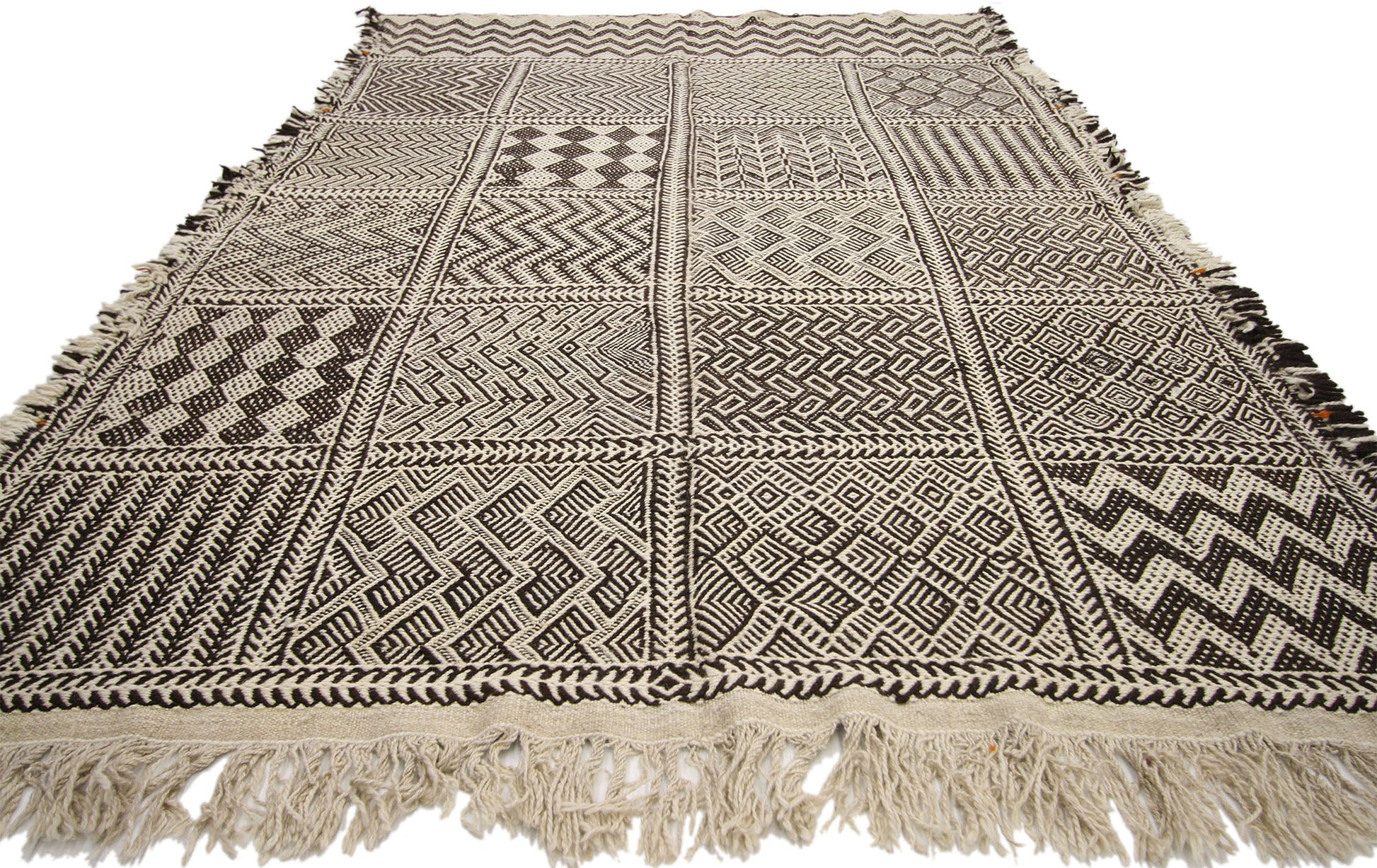 6 x 9 Vintage Moroccan Rug 20703