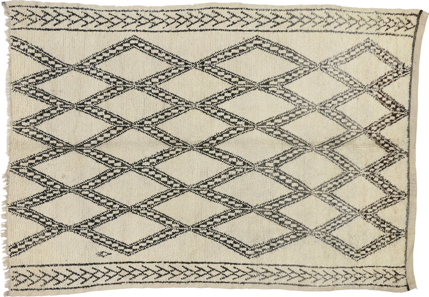 6 x 9 Vintage Moroccan Rug 20738