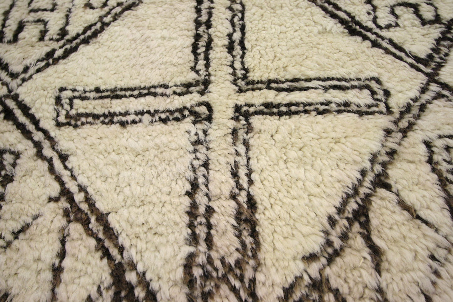 7 x 13 Vintage Beni MGuild Moroccan Rug 20759
