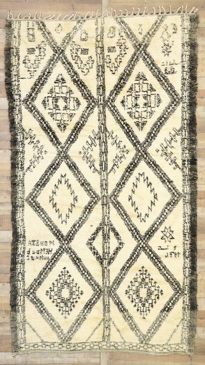 6 x 11 Vintage Moroccan Rug 20770