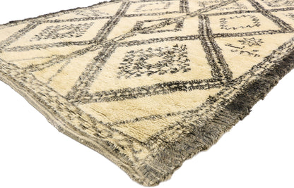 6 x 11 Vintage Moroccan Rug 20770