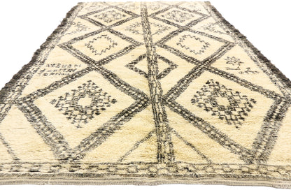 6 x 11 Vintage Moroccan Rug 20770