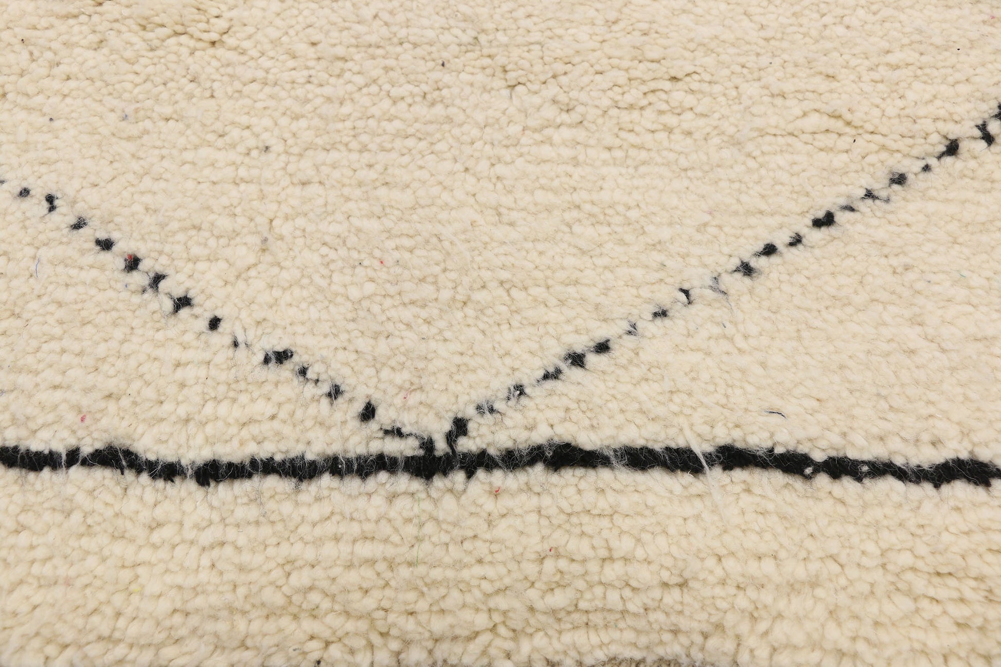7 x 10 Moroccan Rug 20784
