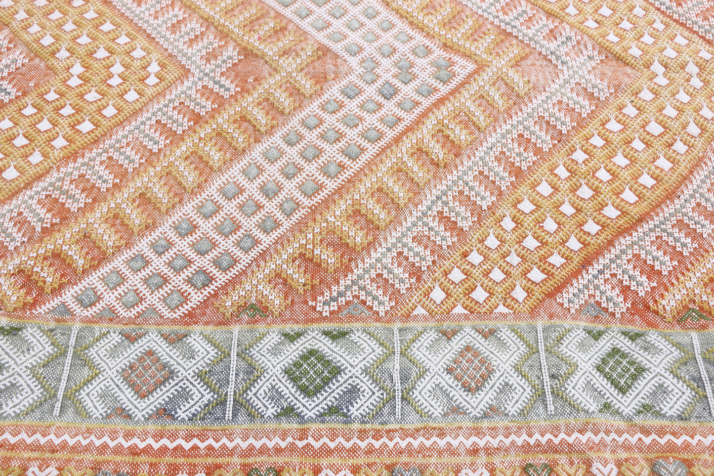 8 x 10 Vintage Kilim Rug 20800