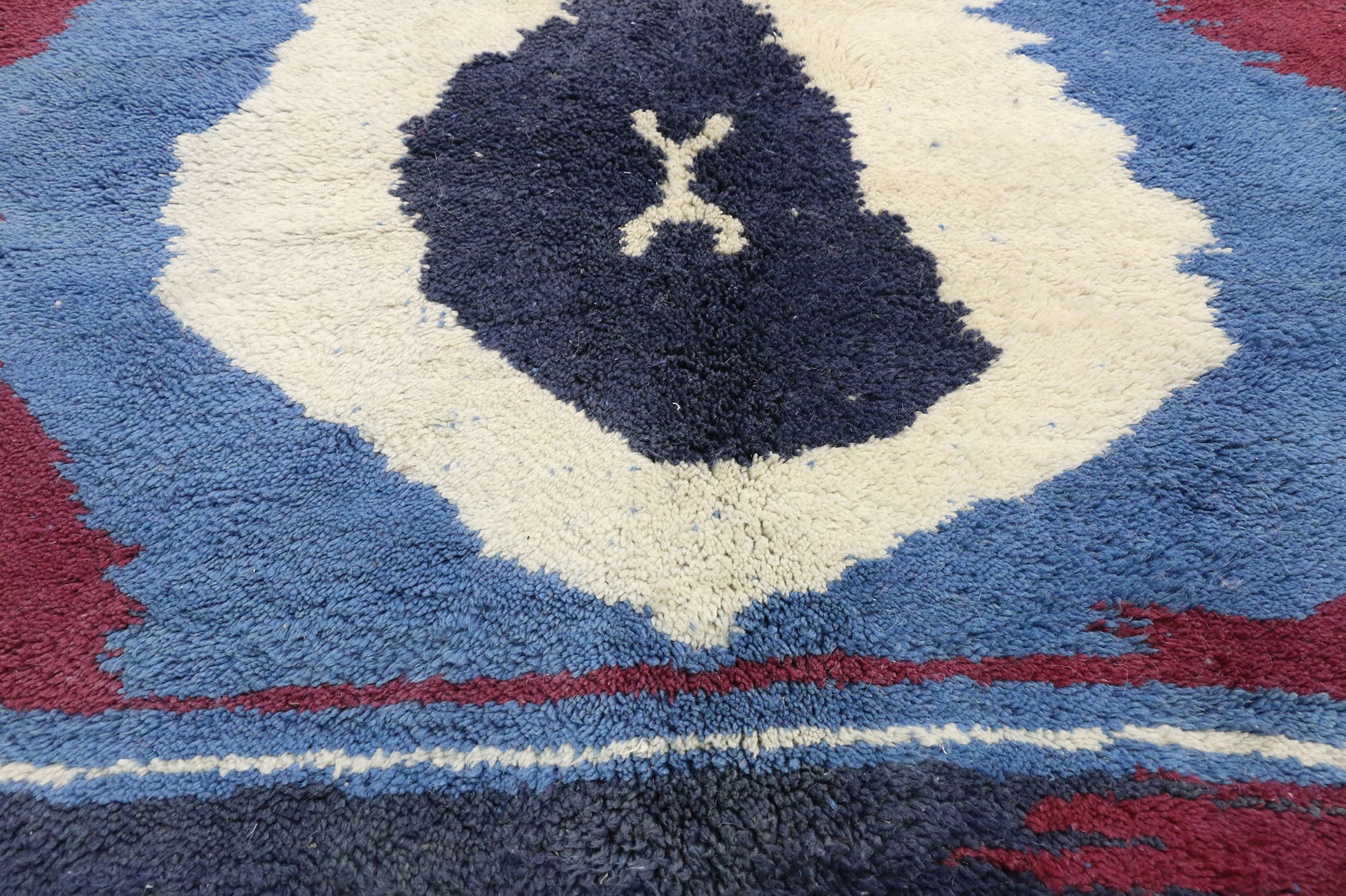 12 x 17 Moroccan Rug 20810