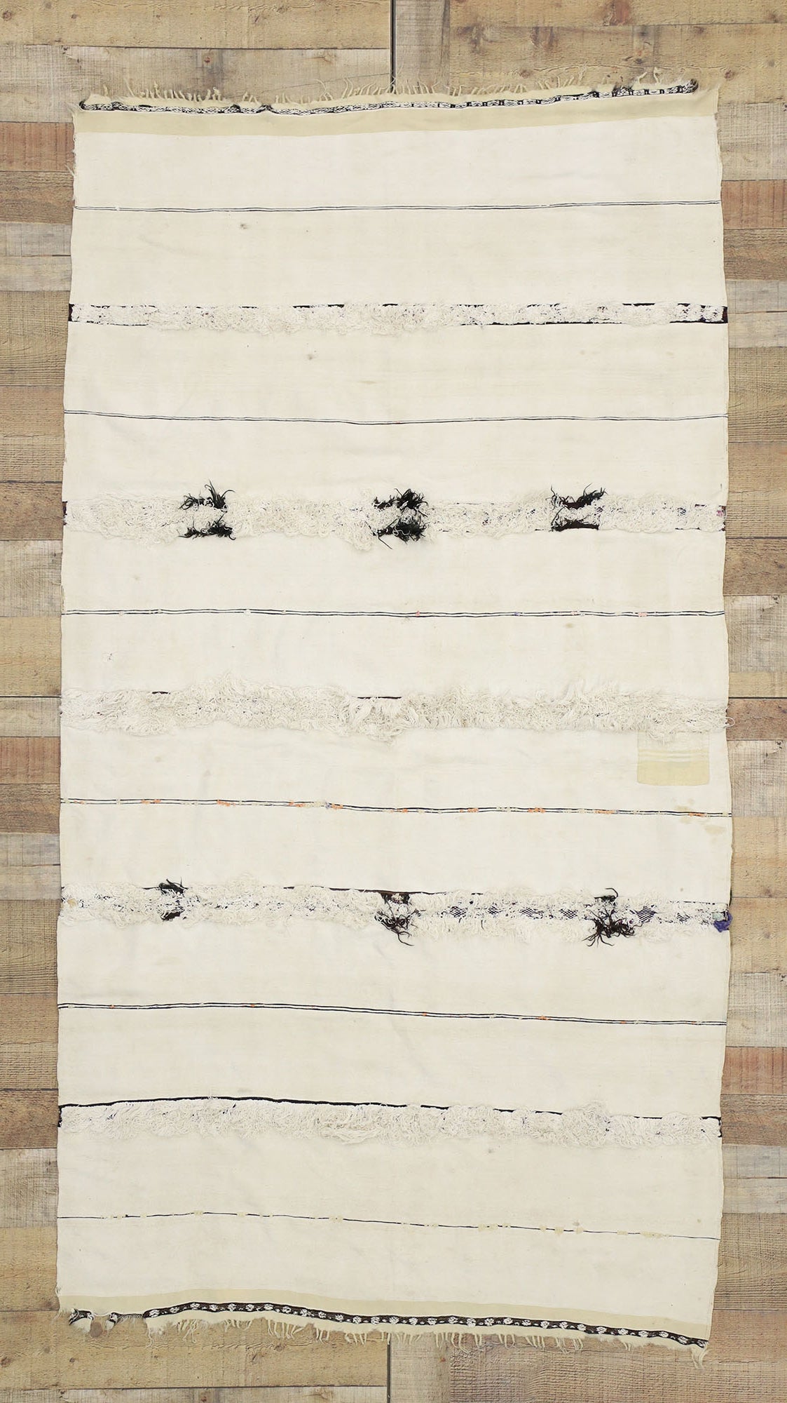 4 x 7 Vintage Moroccan Kilim Rug 20818