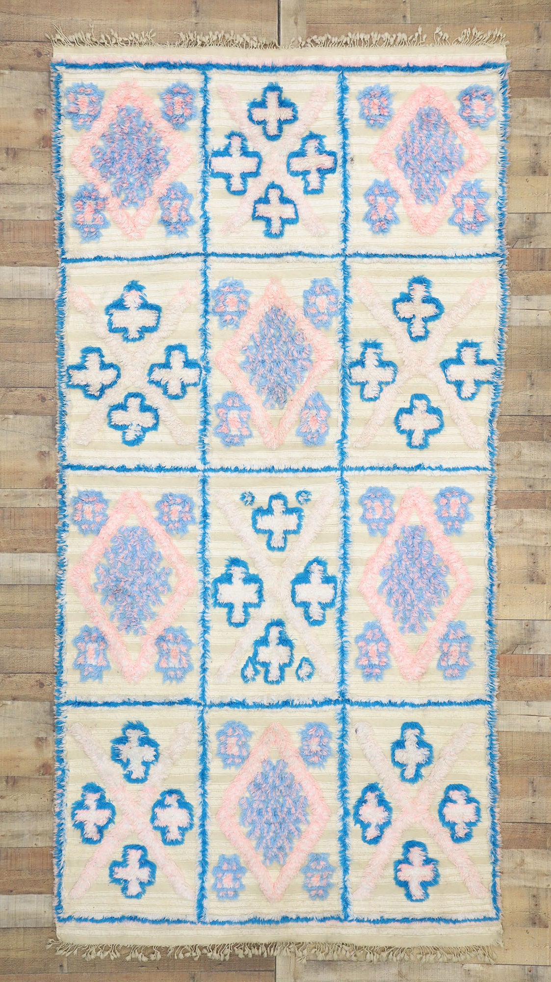 5 x 10 Vintage Moroccan Rug 20832