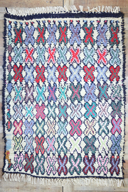 4 x 5 Vintage Moroccan Rug 20875